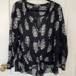 Lucky Brand Black and White Floral Blouse